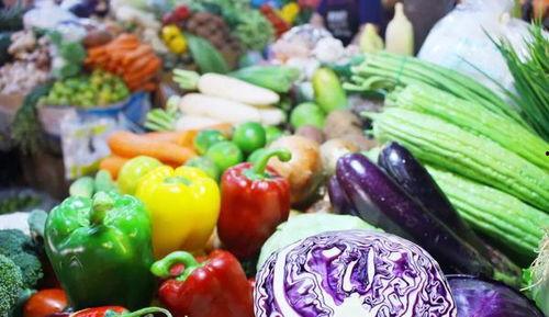 马来西亚吃瓜柬埔寨,吃瓜柬埔寨，揭秘两国美食文化差异