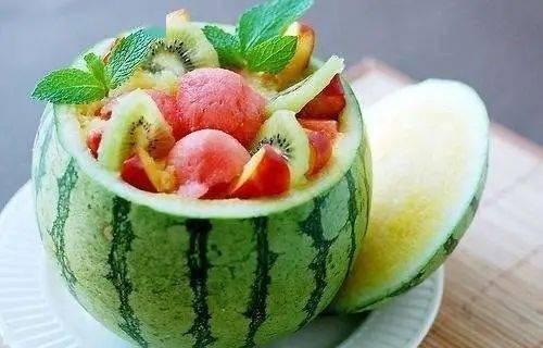 夏日吃瓜活动,瓜果飘香——尽享清凉吃瓜盛宴