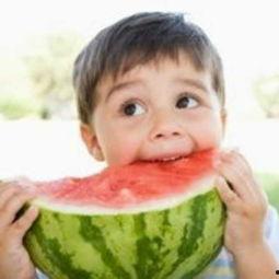 宝宝头像吃瓜,萌态十足，笑翻众人