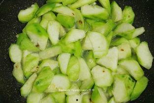 七连吃瓜,揭秘娱乐圈背后的那些事儿