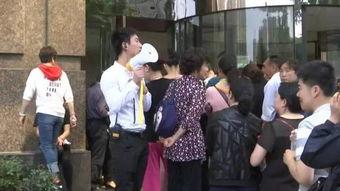 无锡吃瓜大姐事件,一场网络热议背后的真相与反思