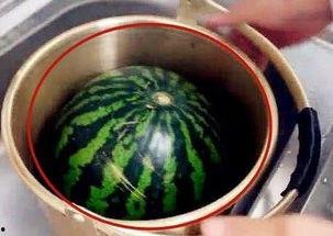 瓜怎么切片煮着吃,瓜果切片煮食新体验